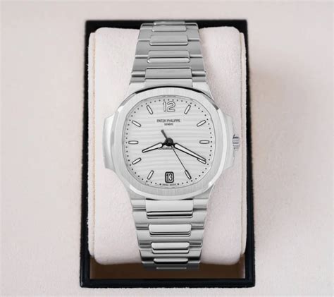 patek philippe meno costoso|patek philippe wrist watch.